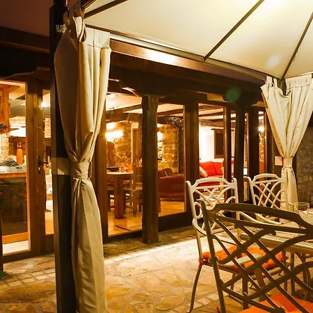 Lora * Veliko Tarnovo