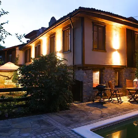 Lora Veliko Tarnovo